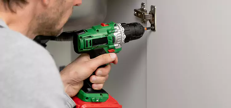 Commercial Door Hinge Repair Rome
